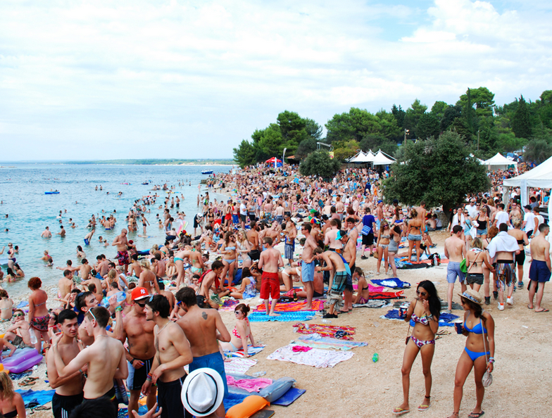 outlook-festival-beach